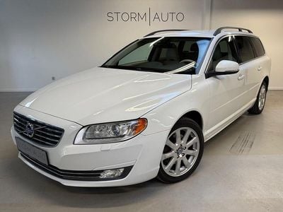 Hvid Brugt 2014 Volvo V70 Momentum Stationcar | 104.900 kr.