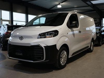 Hvid Ny 2025 Toyota Proace Comfort MPV | 199.900 kr.