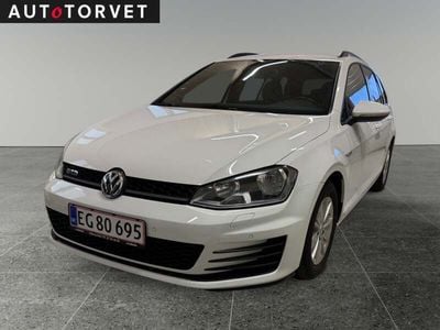 Hvid Brugt 2015 VW Golf VII Trendline Stationcar | 94.700 kr. (Lidt for dyr)