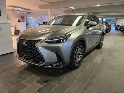 Sølvmetal Brugt 2022 Lexus NX450h+ Luxury Line SUV | 339.900 kr.