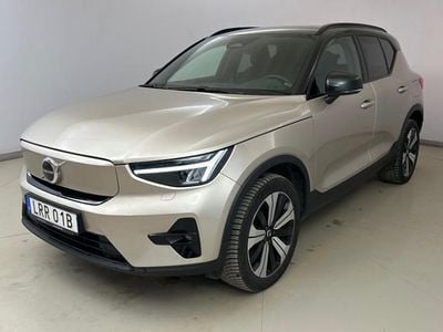 Champagnemetal Brugt 2022 Volvo XC40 Plus SUV | 219.900 kr. (Fair pris)