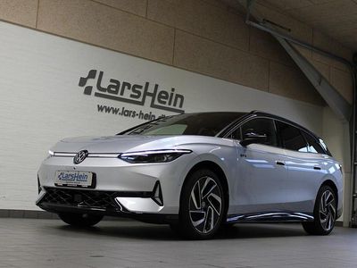 Sølvmetal Brugt 2025 VW ID.7 GTX Stationcar | 449.800 kr.