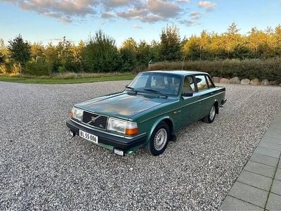 Brugt Volvo 244 112 HK (82 kW) 1981 Sedan