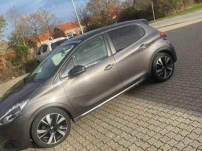 Grå Brugt 2019 Peugeot 208 Active Hatchback | 44.900 kr. (God pris)