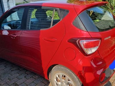 Rød Brugt 2018 Hyundai i10 Trend Hatchback | 64.000 kr. (God pris)