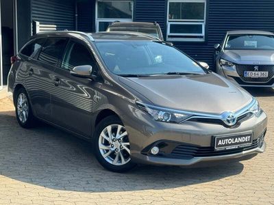 Toyota Auris Hybrid