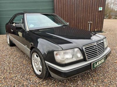 Mercedes E300
