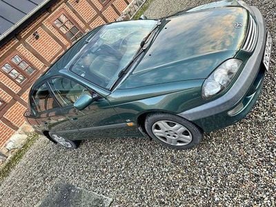 Brugt 2000 Toyota Avensis | 16.000 kr.