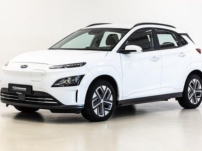 Farve: hvid Brugt 2022 Hyundai Kona Select SUV | 2.795 kr.