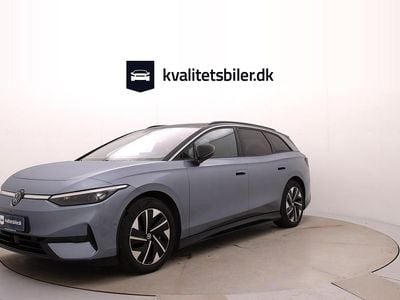 Lysblåmetal Brugt 2025 VW ID.7 Style Stationcar | 424.900 kr.