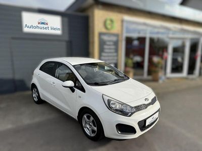 Hvid Brugt 2014 Kia Rio Style Hatchback | 42.800 kr. (God pris)