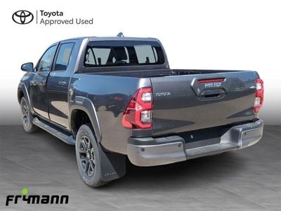 1g3 ash grey Ny 2025 Toyota HiLux T4 Afhentning | 449.000 kr.