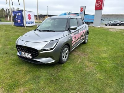 Premium silver Ny 2024 Suzuki Swift Hatchback | 169.900 kr. (God pris)