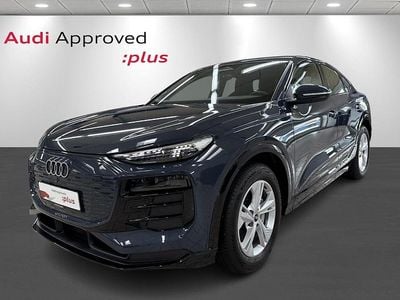 Mørkblåmetal Brugt 2025 Audi Q6 Sportback e-tron SUV | 564.900 kr.