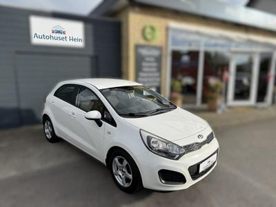 Hvid Brugt 2014 Kia Rio Style Hatchback | 44.800 kr. (Fair pris)