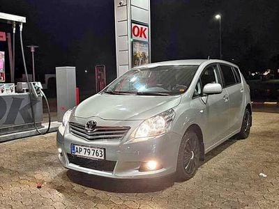 Grå Brugt 2011 Toyota Verso MPV | 70.000 kr.