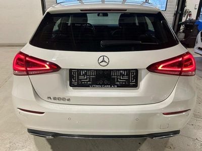 Hvid Brugt 2021 Mercedes A200 Hatchback | 249.800 kr. (Fair pris)