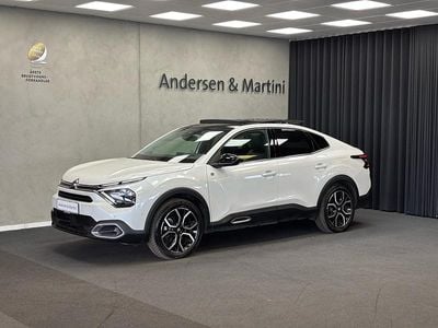 Hvid Brugt 2023 Citroën e-C4 Shine Hatchback | 158.800 kr. (Fair pris)