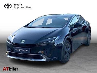 1l0 shimmering silver Brugt 2023 Toyota Prius Elegant Hatchback | 319.900 kr.