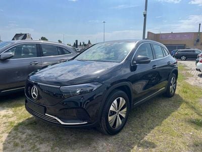 Mercedes EQA250+