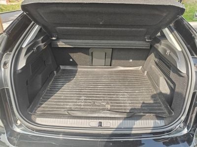 Sort Brugt 2023 Citroën e-C4 Prestige Hatchback | 175.000 kr. (Fair pris)