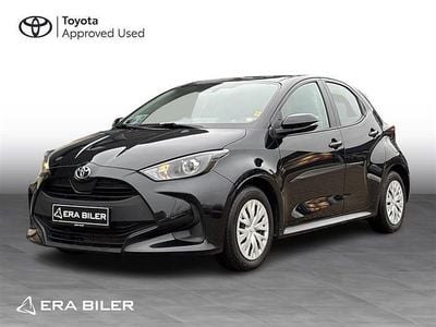 Night sky black Brugt 2021 Toyota Yaris T1 Hatchback | 134.900 kr. (Fair pris)
