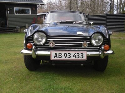 Blå Brugt 1968 Triumph TR 250 Cabriolet | 240.000 kr.