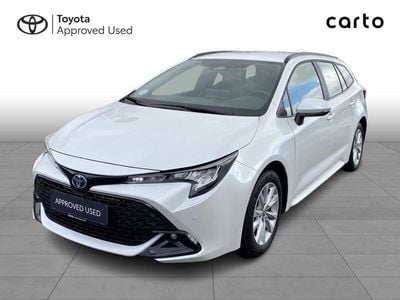 Hvid Brugt 2023 Toyota Corolla Active Stationcar | 274.900 kr. (God pris)