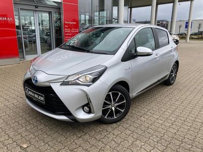 brugt Toyota Yaris 1,5 Hybrid H3 E-CVT 100HK 5d Trinl. Gear