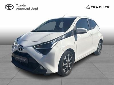 Hvid Brugt 2021 Toyota Aygo x-press Hatchback | 99.900 kr. (Fair pris)