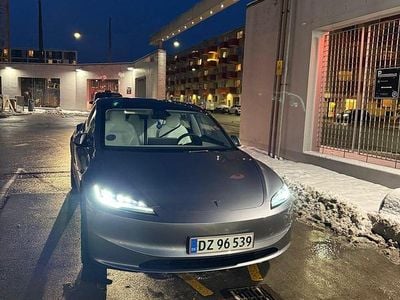 Sølvmetal Brugt 2025 Tesla Model 3 RWD Sedan | 270.000 kr. (God pris)