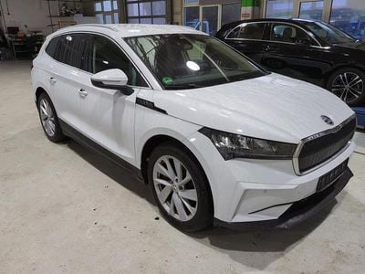Hvidmetal Brugt 2022 Skoda Enyaq iV Loft SUV | 199.500 kr. (Super pris)