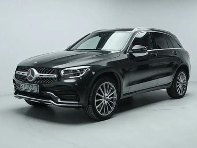 Grå Brugt 2022 Mercedes GLC300e AMG line | 579.900 kr.
