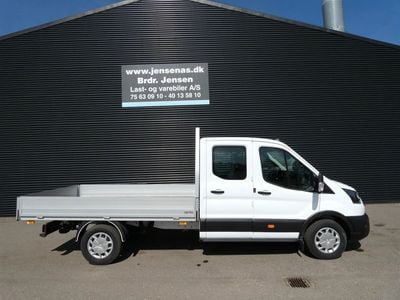 Hvid Ny 2025 Ford Transit Trend Van | 249.800 kr.