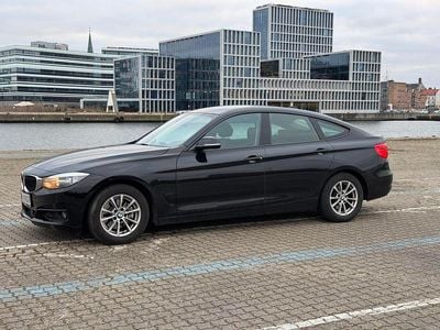 Sort Brugt 2016 BMW 320 Gran Turismo Advantage Hatchback | 129.000 kr. (Fair pris)