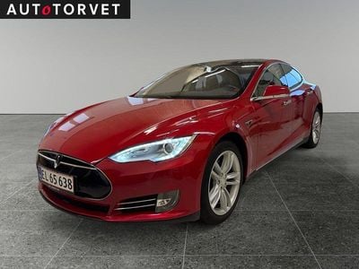 Rødmetal Brugt 2015 Tesla Model S Sedan | 159.700 kr. (God pris)