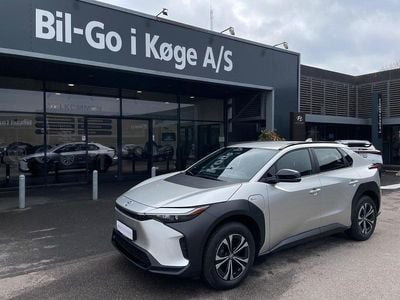 Ny Toyota bZ4X Active 164 kW (224 HK) 2025 Grå SUV