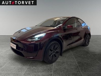 Bordeauxmetal Brugt 2024 Tesla Model Y Long Range RWD SUV | 314.700 kr.
