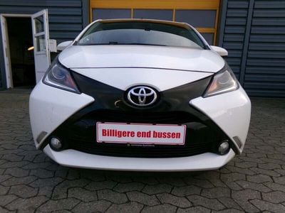 Brugt 2014 Toyota Aygo x-press Hatchback | 32.999 kr. (God pris)