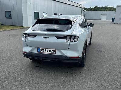 Space White Brugt 2022 Ford Mustang Mach-E Extended Range SUV | 205.000 kr.