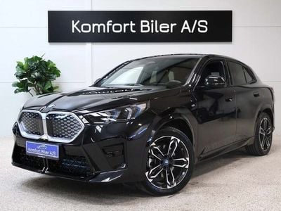 Sortmetal Brugt 2024 BMW iX2 M Sport SUV | 379.900 kr. (God pris)