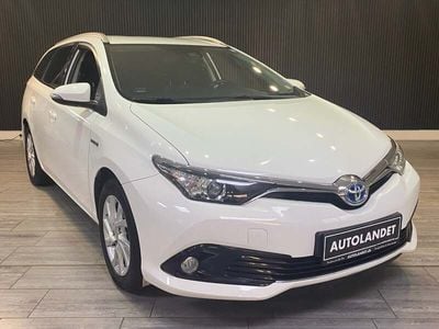 Toyota Auris Hybrid