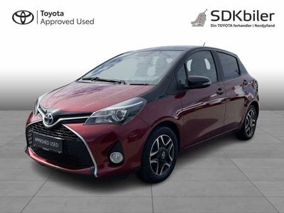 2pntokyo red Brugt 2017 Toyota Yaris Hybrid Hatchback | 104.900 kr. (Fair pris)
