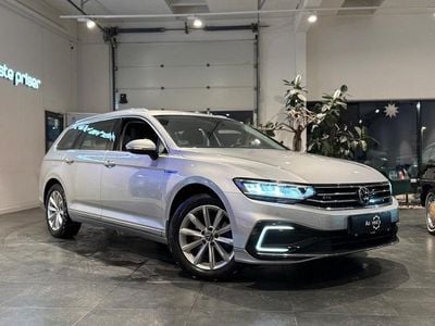 Sølvmetal Brugt 2020 VW Passat Highline Stationcar | 232.799 kr. (Fair pris)