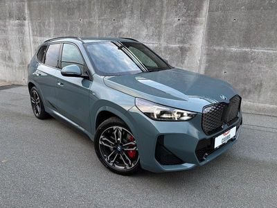 Grønmetal Brugt 2025 BMW iX1 M Sport SUV | 379.900 kr.