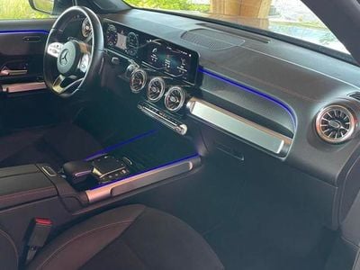 Mercedes EQB250