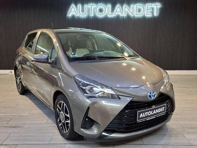 Beigemetal Brugt 2017 Toyota Yaris Hybrid H2 Hatchback | 94.800 kr. (Fair pris)
