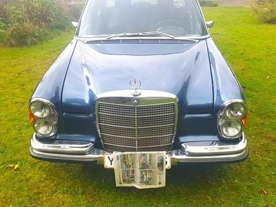 Blå Brugt 1972 Mercedes 300 | 235.000 kr.