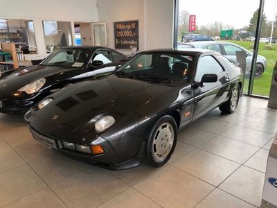 brugt Porsche 928 S 4,7 V8 300 HK 5-gear