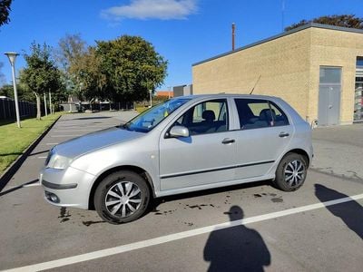 Sølvmetal Brugt 2005 Skoda Fabia Ambiente Hatchback | 21.900 kr.